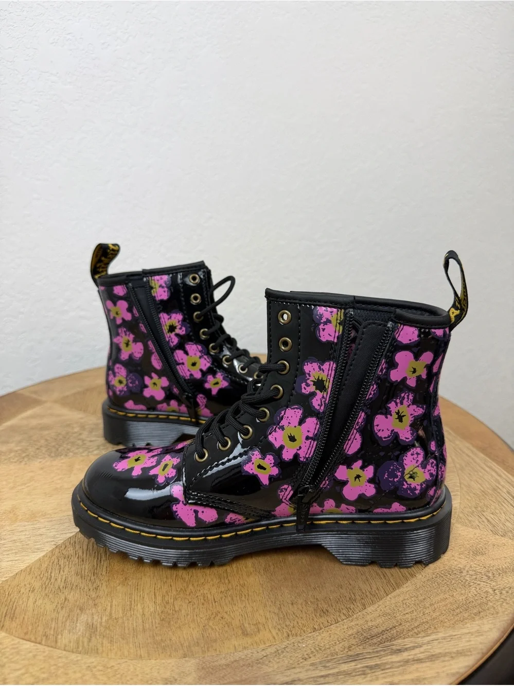 •Dr Martens • 1460 Pansy Patent Leather Lace Up Boot Size 2Y